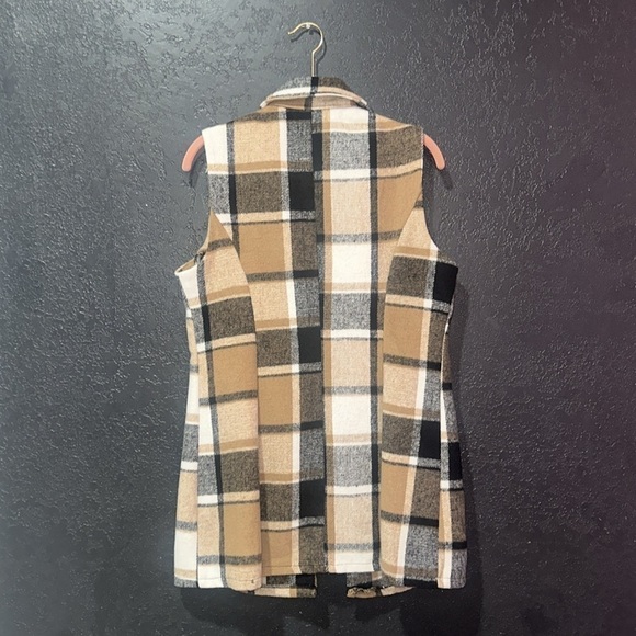 SHEIN Checked Waterfall Button Up Vest Coat Size Medium - Picture 5 of 5